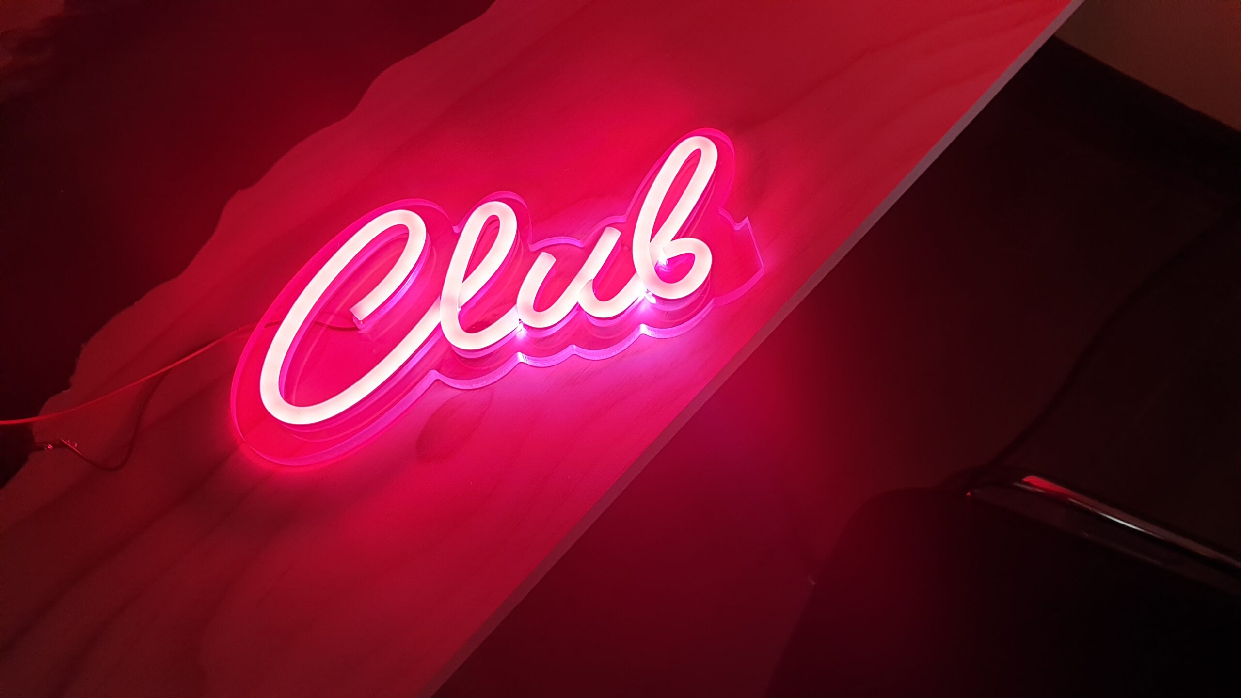 neon filaire